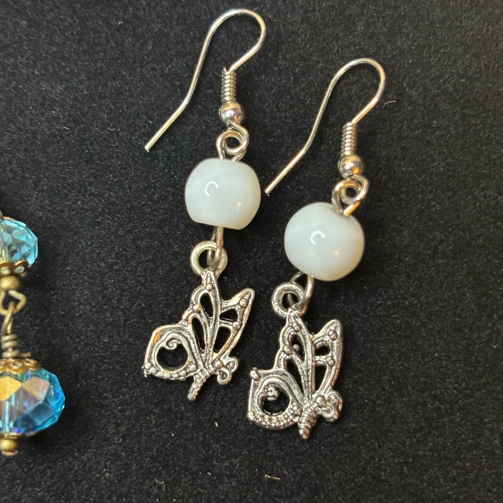 Vintage Silver/Blue Earrings (set of‎ 4) - Picture 2 of 5